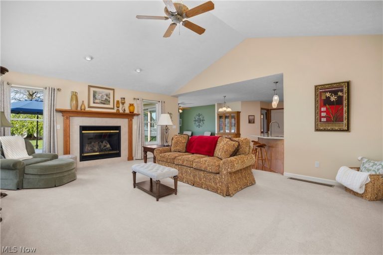 1009 Glendalough Drive, Grafton, OH - Photo 6