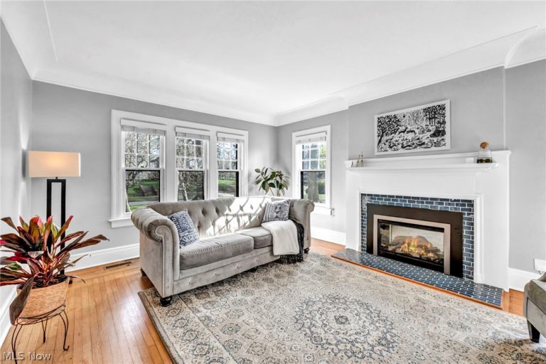 2885 Edgehill Road, Cleveland Heights, OH - Photo 4