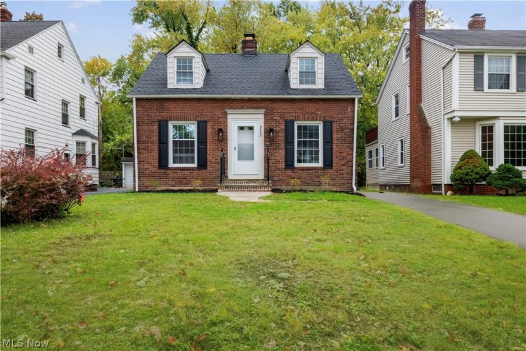 3750 Bainbridge Road, Cleveland Heights, OH, 44118