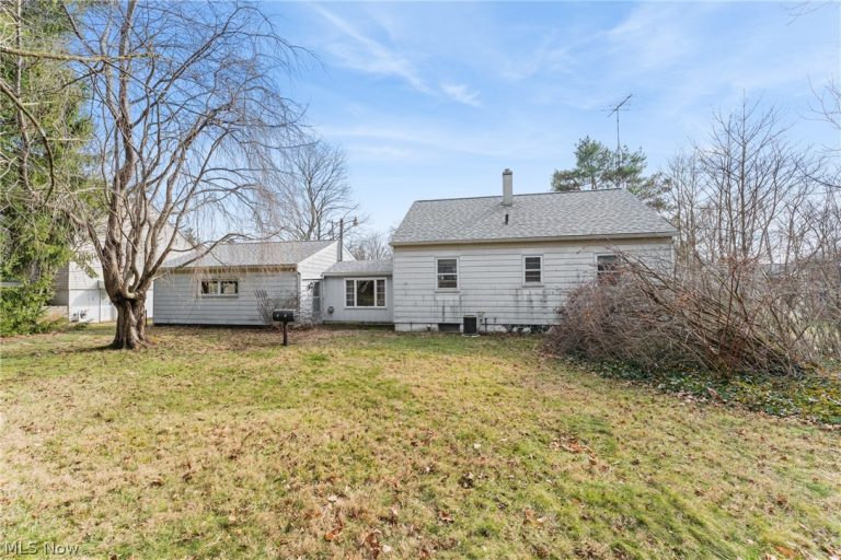 3411 Sweitzer Street, Uniontown, OH - Photo 6