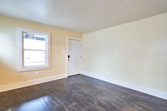 1137 Herberich Avenue, Akron, OH - Photo 8