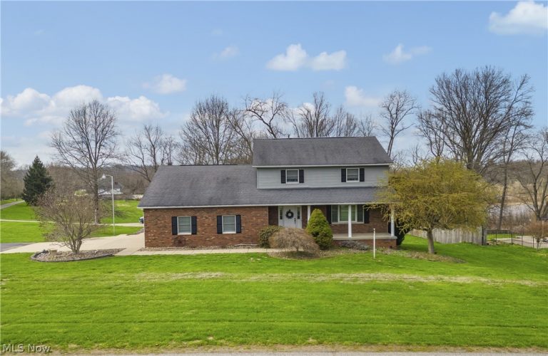 11870 Dupont Road, Washington, WV, 26181