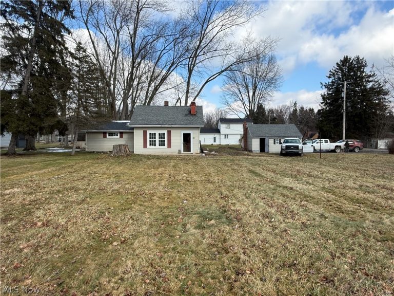1262 Churchill Road, Youngstown, OH, 44505