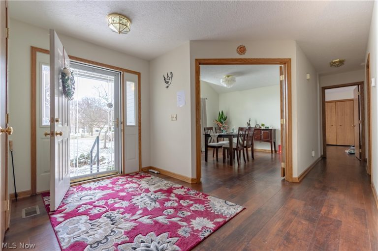 4044 Cinwood Street, Massillon, OH - Photo 8