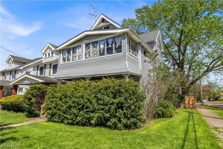 8517 Rosewood Avenue #1/DN, Cleveland, OH - Photo 2