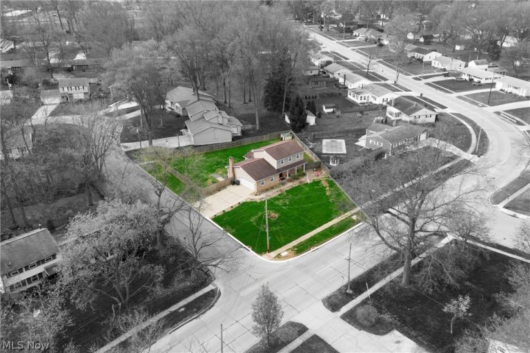 2204 Southeast Boulevard, Salem, OH - Photo 3