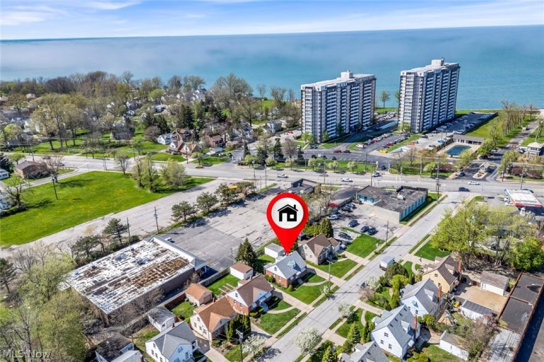 226 242nd Street, Euclid, OH - Photo 5