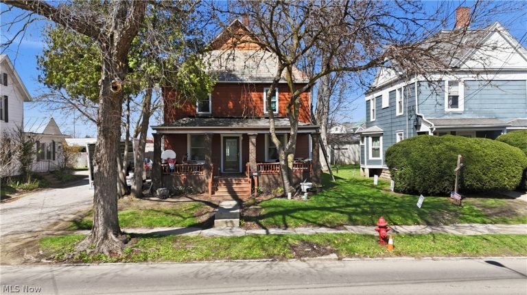 326 3rd Street, Ashland, OH - Photo 2