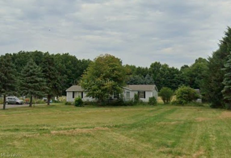 5375 Taylor Road, Atwater, OH - Photo 2