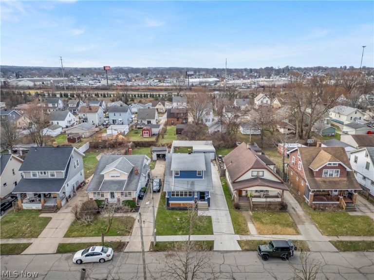 4909 Burger Avenue, Cleveland, OH - Photo 5