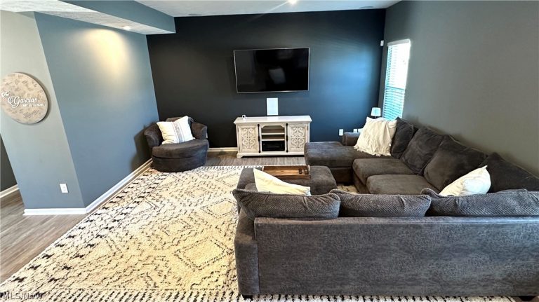 36582 Stockport Mill Drive, North Ridgeville, OH - Photo 6