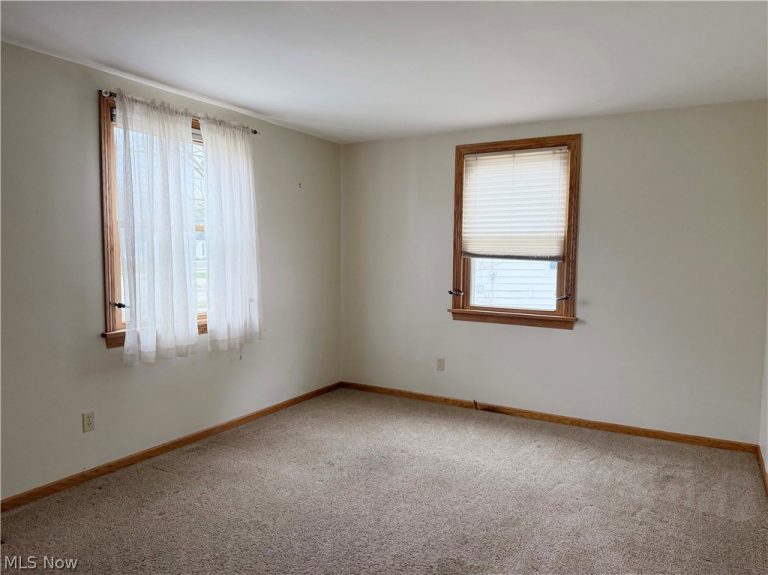 832 Valley Boulevard, North Canton, OH - Photo 4