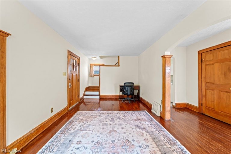 479 Newell Avenue, Akron, OH - Photo 5