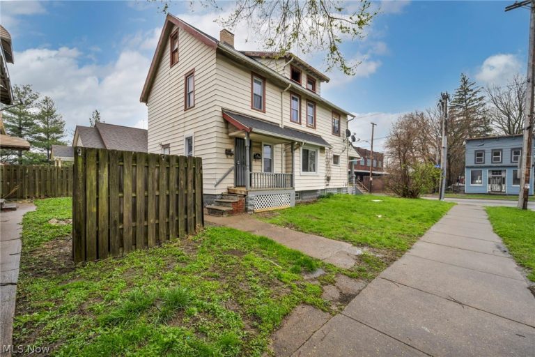 6614 Clark Avenue, Cleveland, OH - Photo 2