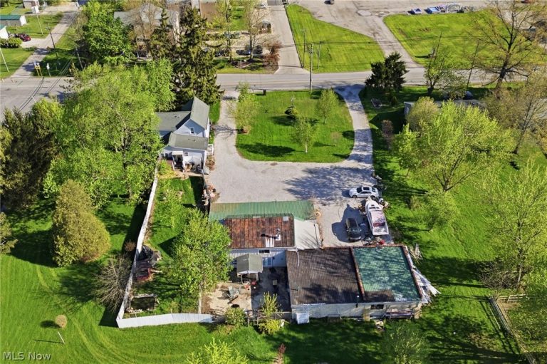 1301 Harding Way, Galion, OH - Photo 5