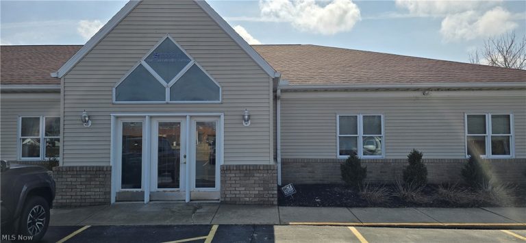 1004 Vivian Drive, Grafton, OH, 44044