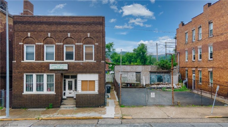 406 Adams Street, Steubenville, OH, 43952