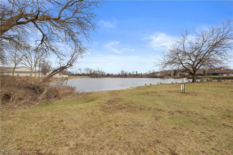 1315 Lake Wilmer Drive #109, Sandusky, OH - Photo 2