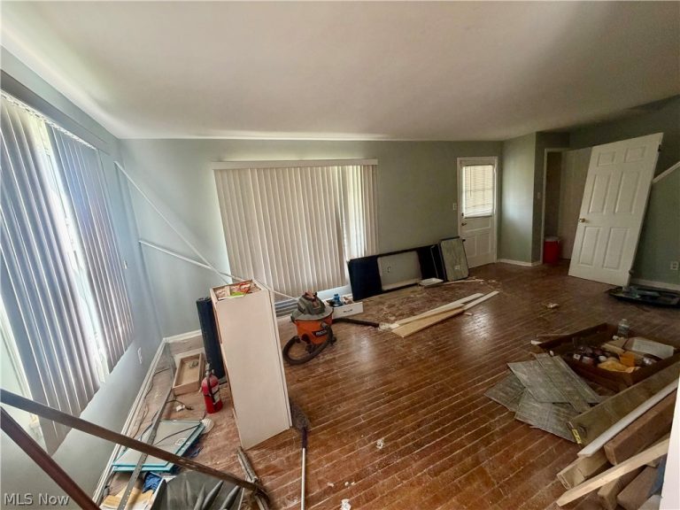 3813 143rd Street, Cleveland, OH - Photo 8