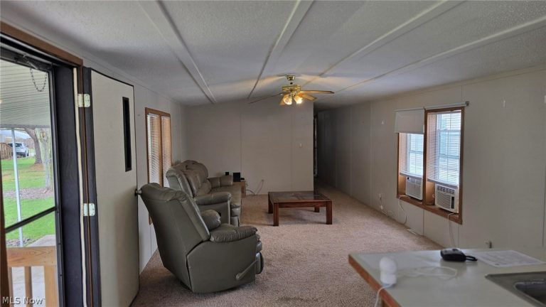 14740 Oak Grove Drive #26, Doylestown, OH - Photo 6