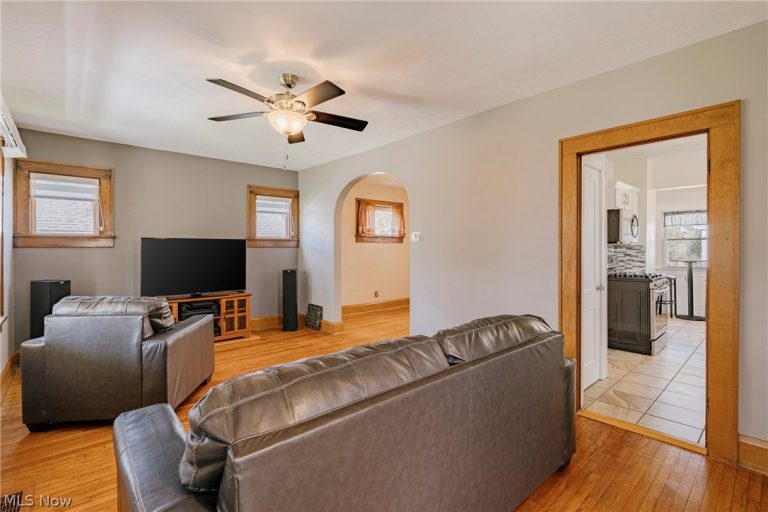 120 Gail Avenue, Massillon, OH - Photo 6