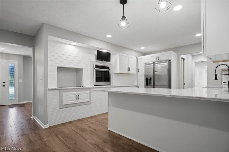 3790 Stoney Ridge Road, Avon, OH - Photo 6