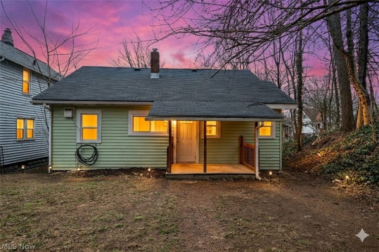 103 Norwood Street, Barberton, OH - Photo 2