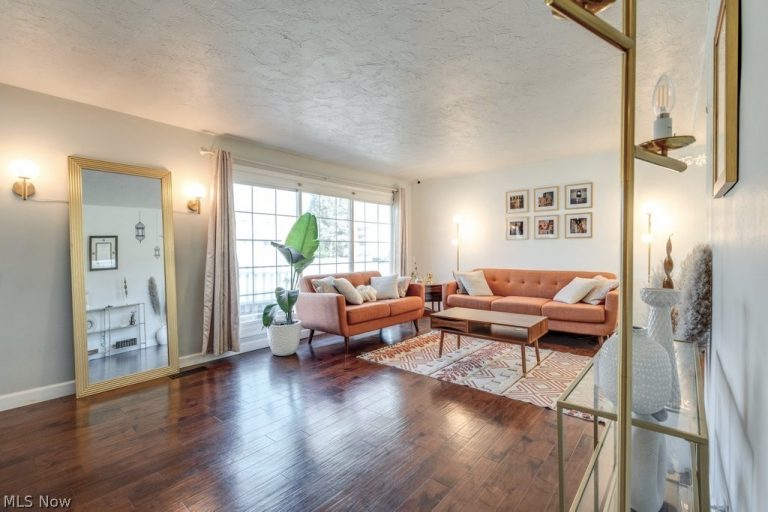 22 Van Doren Drive, Cuyahoga Falls, OH - Photo 6