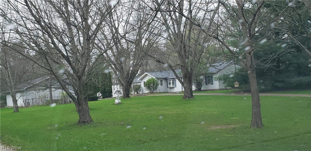 2252 Medina Line Road, Akron, OH