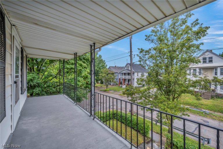 4105 64th Street, Cleveland, OH - Photo 4