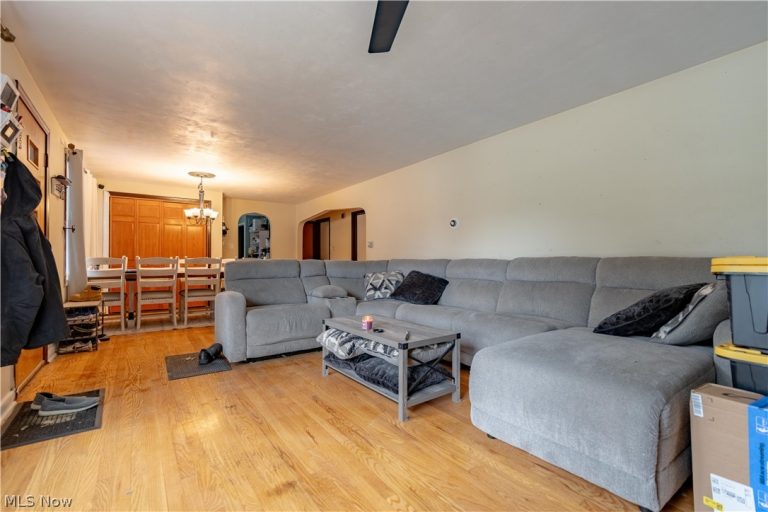 2251 Robinhood Drive, Wooster, OH - Photo 4