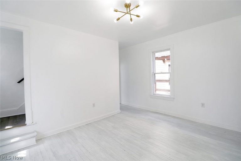 1405 Oregon Avenue, Steubenville, OH - Photo 5