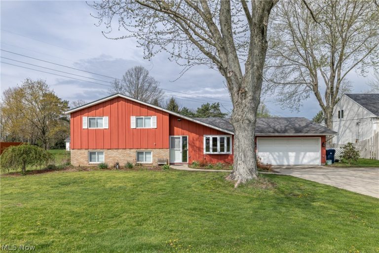 3900 Case Road, Avon, OH, 44011