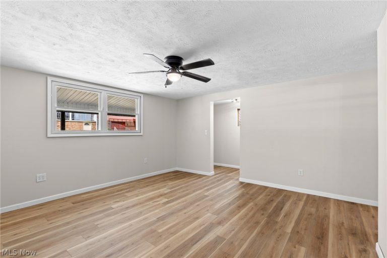 412 Concord Street, Martins Ferry, OH - Photo 6
