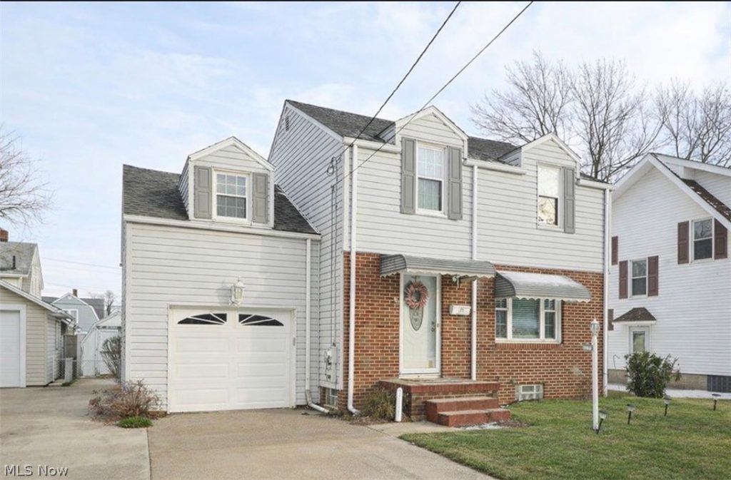 942 Bellflower Avenue, Canton, OH