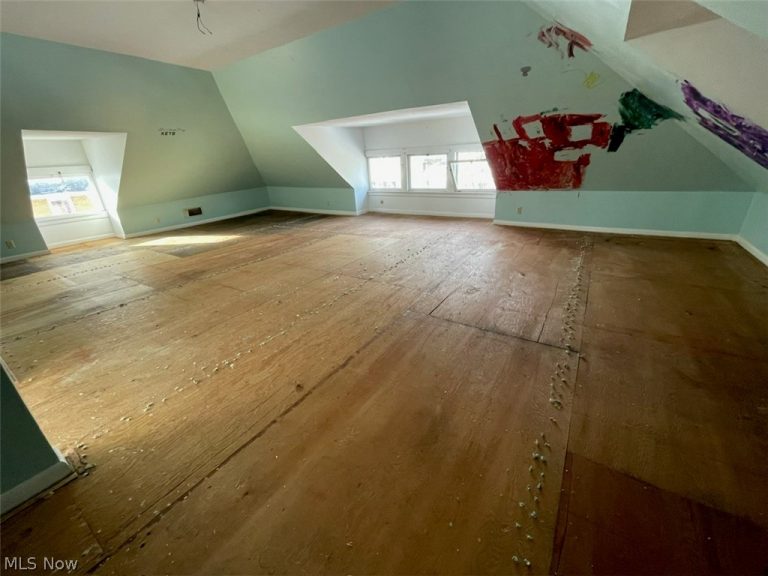 340 Prospect Street, Ravenna, OH - Photo 6