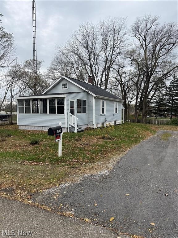 1729 Gambrinus Avenue, Canton, OH - Photo 2