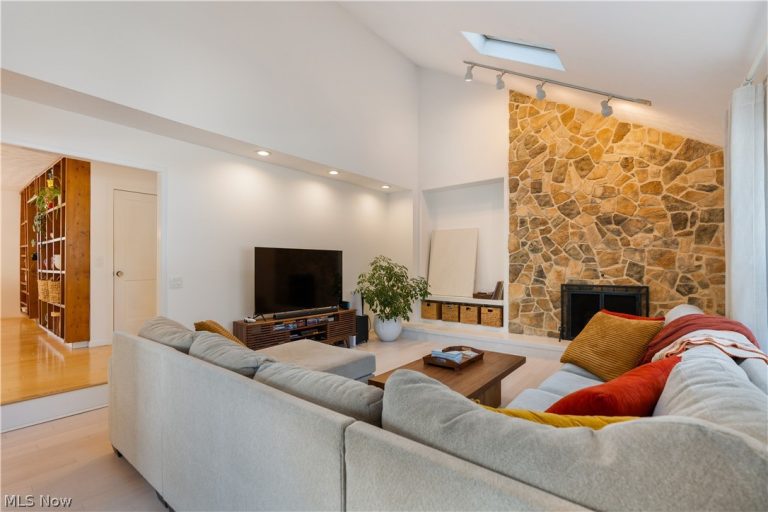 4057 Bramshaw Road, Canton, OH - Photo 6