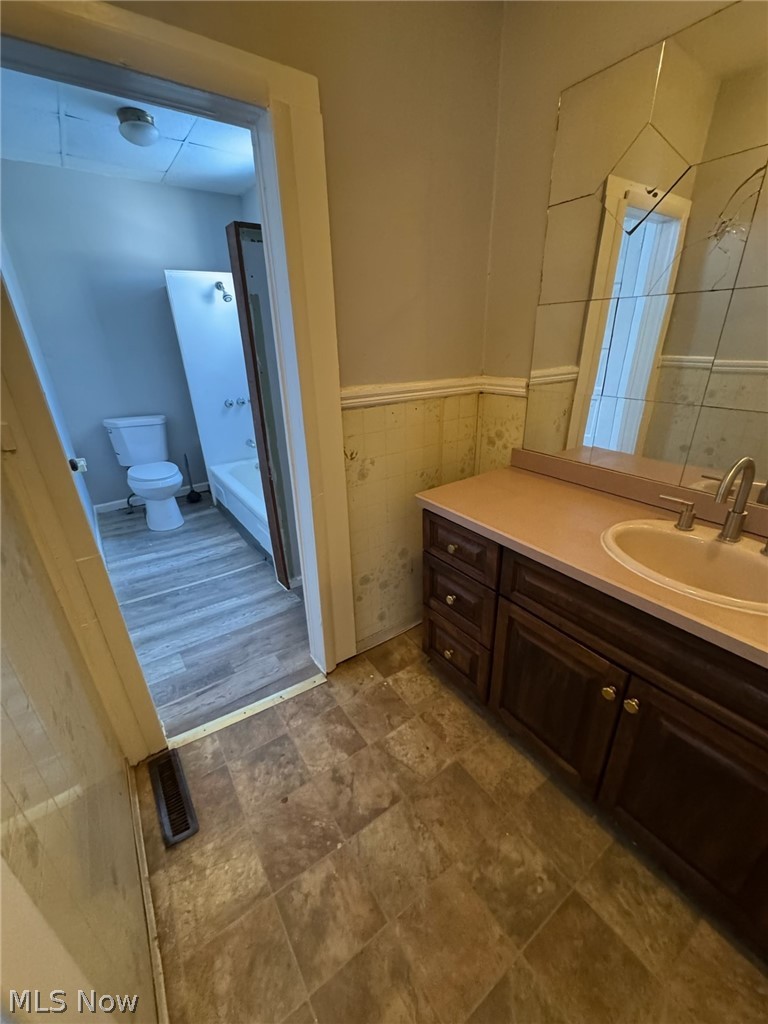 3802 55th Street, Cleveland, OH - Photo 6