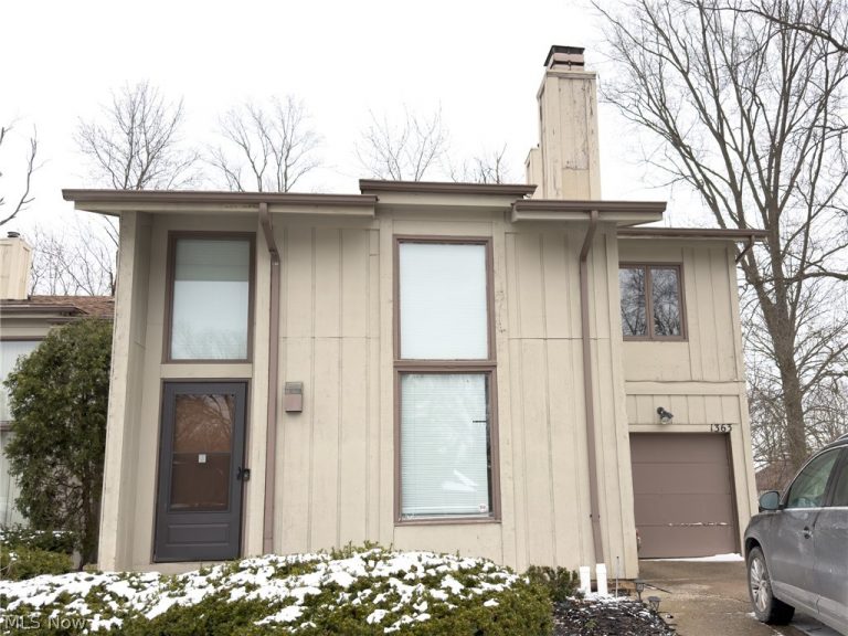 1363 Belvoir Mews, South Euclid, OH, 44121