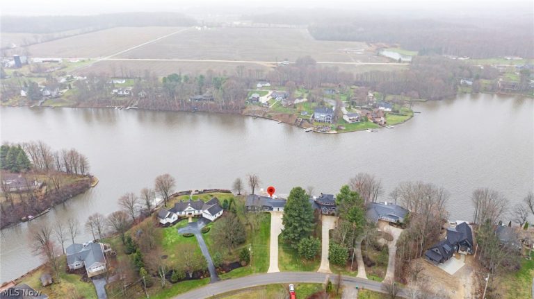 1501 Morning Star Drive, Roaming Shores, OH - Photo 6