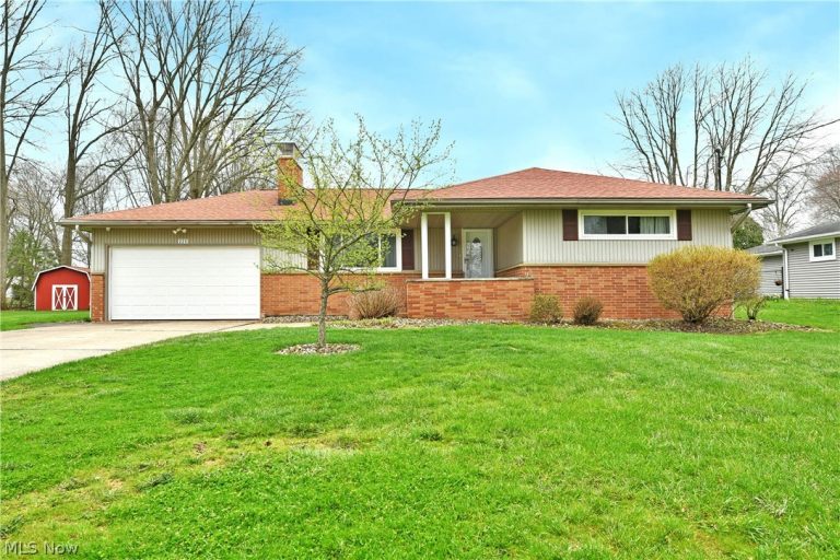 225 Durst Drive, Warren, OH, 44483