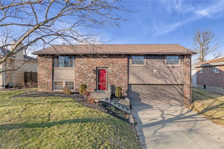 216 Beechwood Boulevard, Wintersville, OH - Photo 2
