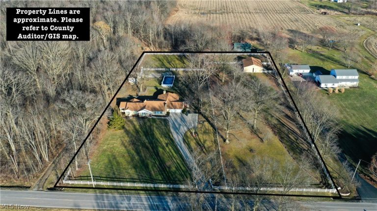 11671 Green Beaver Road, Canfield, OH - Photo 4