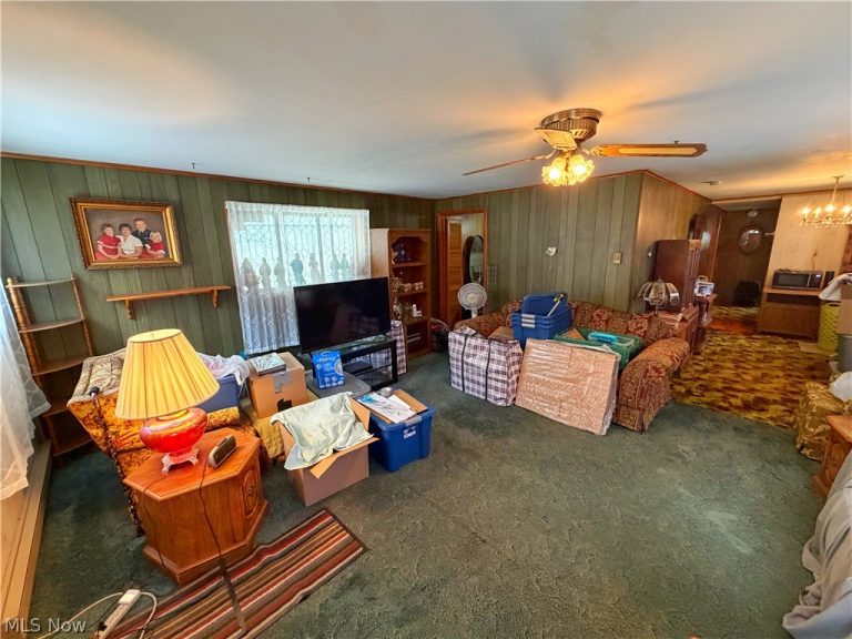 54312 Pipe Creek Road, Jacobsburg, OH - Photo 3