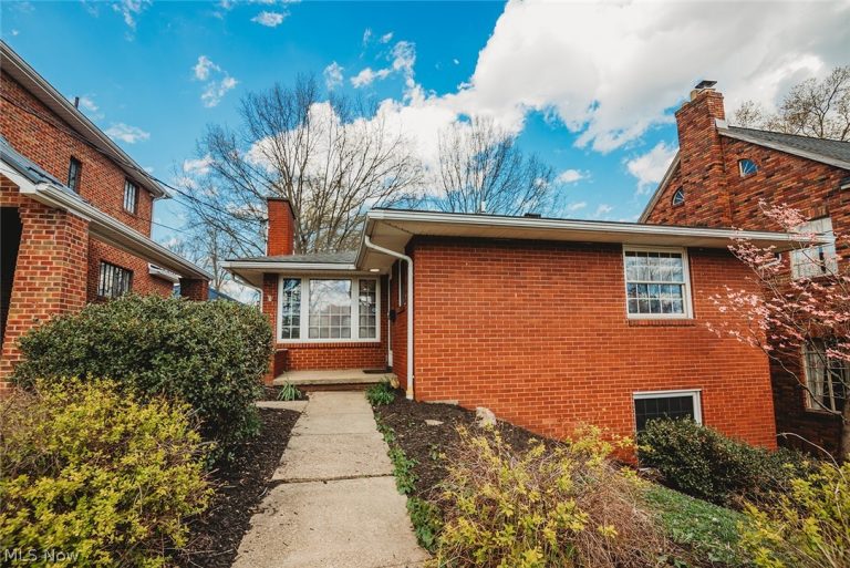 2007 20th Street, Parkersburg, WV - Photo 3