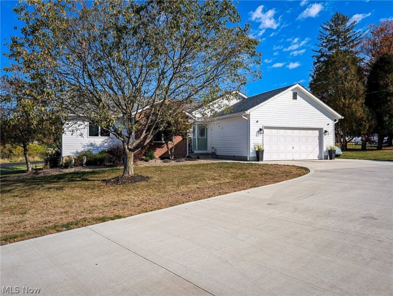 546 Mohawk Drive, Malvern, OH, 44644