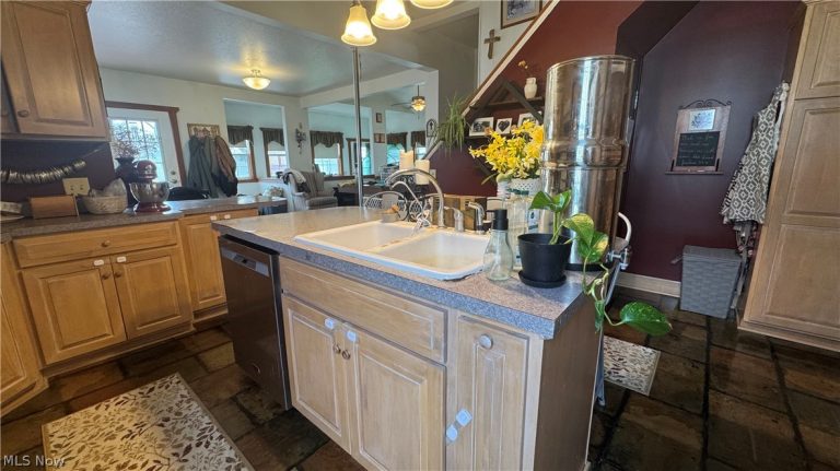 417 2nd Street, New Philadelphia, OH - Photo 5