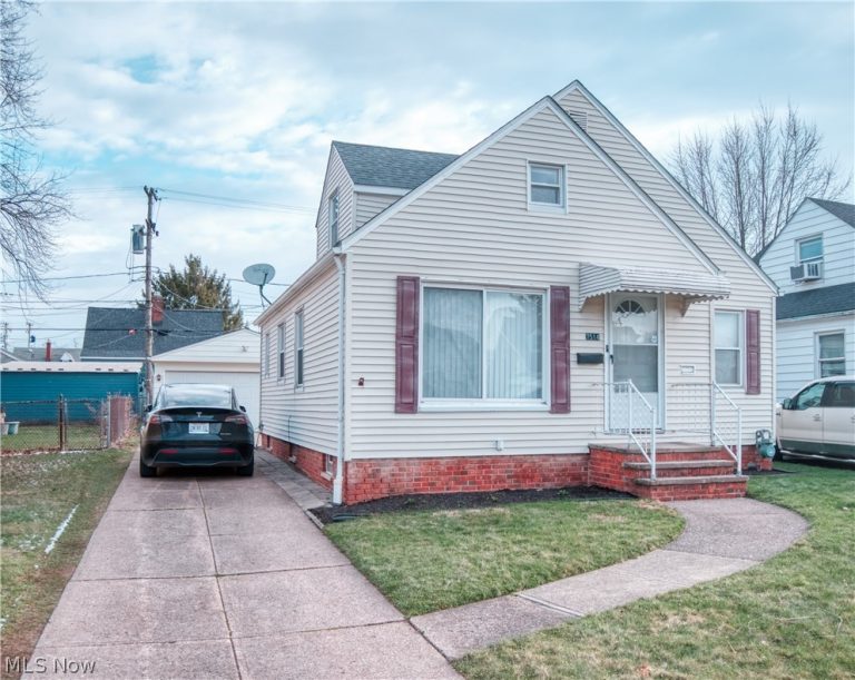 7514 Arden Avenue, Parma, OH, 44129