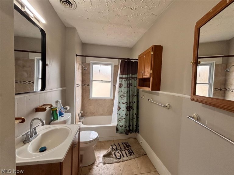 7411 Cornelia Avenue #2, Cleveland, OH - Photo 6